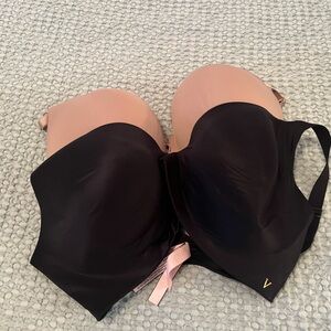 Victoria’s secret two bras used bundle size 36DDD